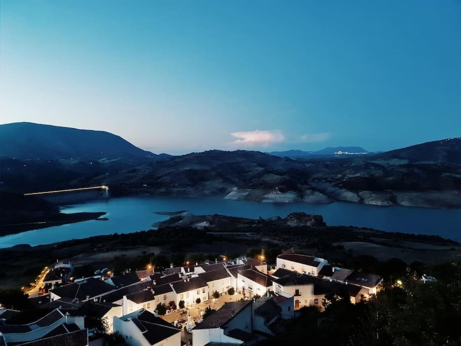 Entre Vistas Vendégház Zahara De La Sierra Kültér fotó